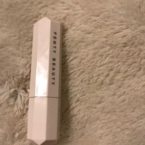 Fenty Beauty Lip scrub💗